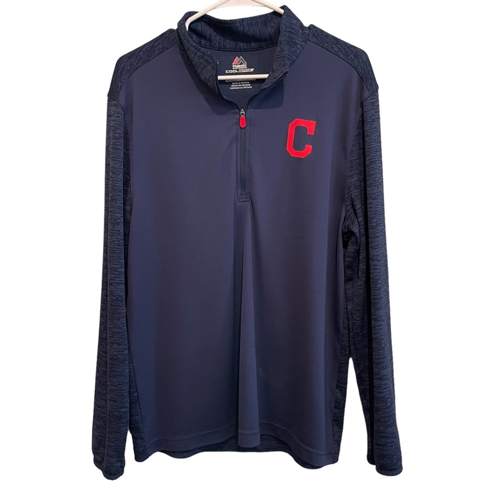 Majestic Cool Base Cleveland 1/4 Zip Tech Shirt. Size L